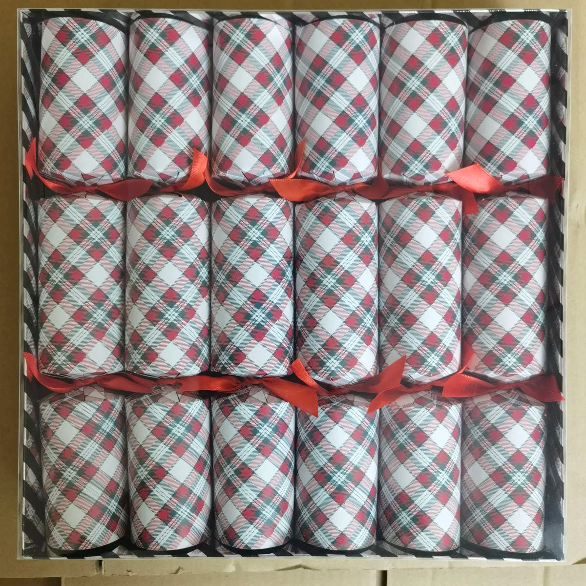 Christmas crackers with toys and funny quotes